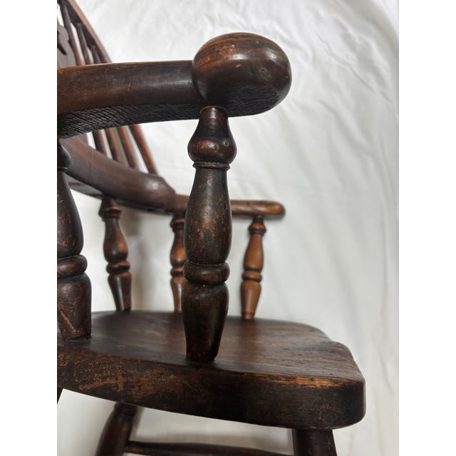English Elm Child's Windsor Chair, 19th Century For Sale - Image 9 of 15