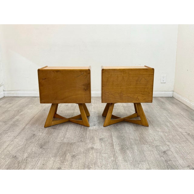 1950s Pair of Mid Century Modern Nightstands For Sale - Image 10 of 12