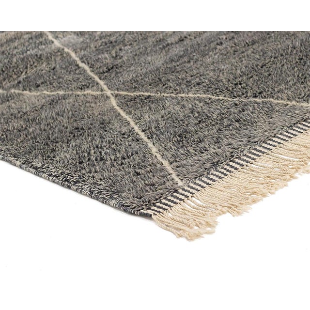 Ombré Diamond Trellis Hand-Knotted Wool Rug | 10'6" X 8'8" | One of a Kind For Sale - Image 9 of 12