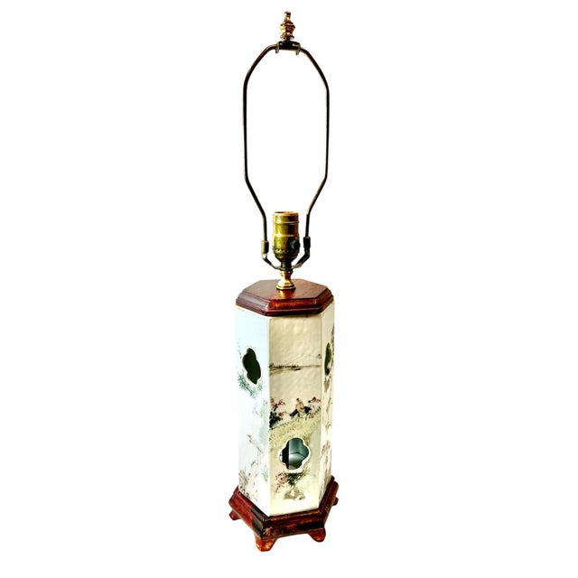 19th Century Chinese Hat Holder as a Lamp For Sale - Image 9 of 12