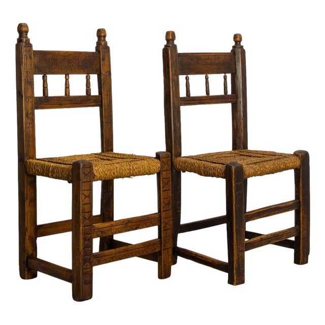 Spanish Side Chairs in Pine, 1800s, Set of 2 For Sale