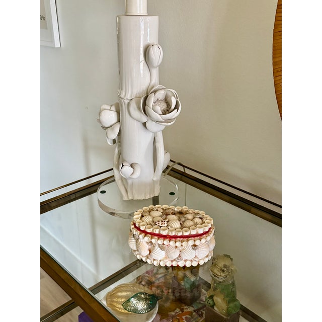 Vintage Palm Beach Style Oval Encrusted Shell Box For Sale - Image 9 of 16