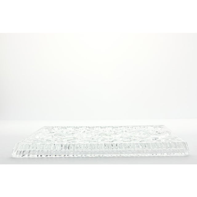 1940s Vintage American Pinwheel Heavy Cut Crystal Large Vanity Dresser Tray For Sale In Dallas - Image 6 of 7