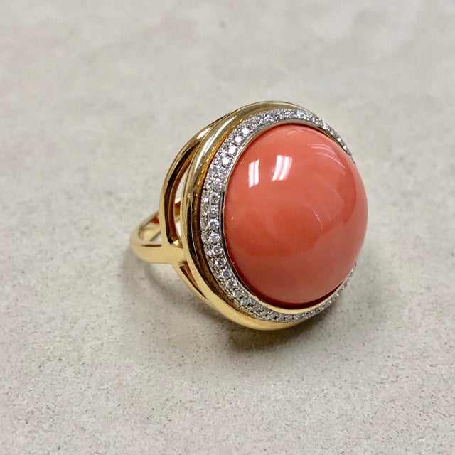 2020s Syna Salmon Coral Yellow Gold Ring with Diamonds For Sale - Image 5 of 10