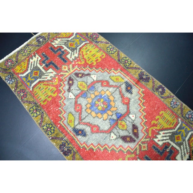 Turkish Vintage Multicolor Turkish Rug For Sale - Image 3 of 6