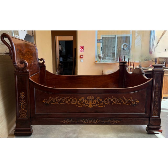 Italian Carved Inlaid Mahogany Burl Bed, 19th Century For Sale - Image 3 of 17