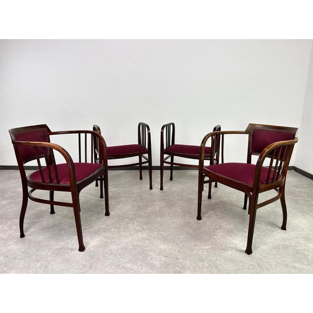 Vienna secession causeuse no.6611 by Otto Wagner for Thonet in original vintage condition with signs of use. I have...