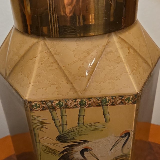 Vintage Chinoiserie Hexagonal Reverse-Painted Glass & Brass Table Lamp For Sale - Image 13 of 15