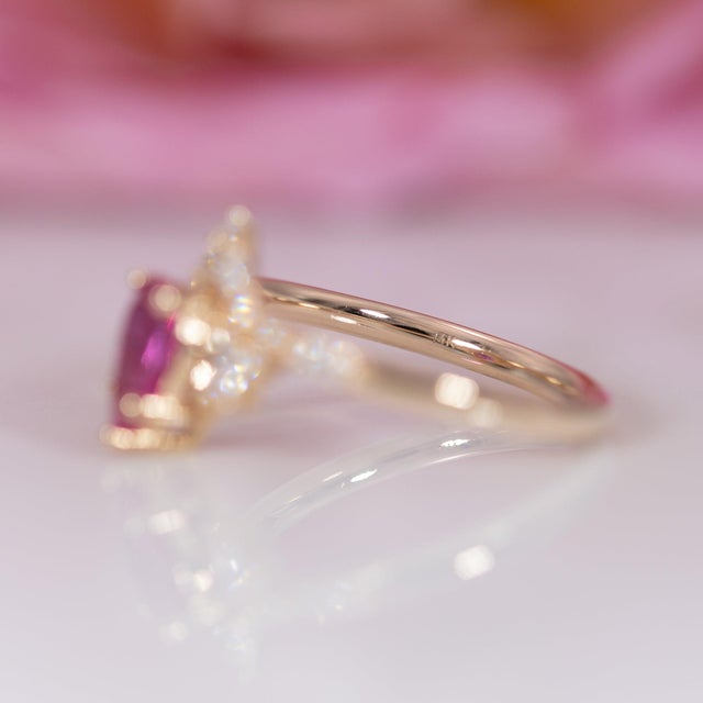 1.1Ct Pink Sapphire Ring With Natural Diamond Accents: Solid 14k Gold, 7.5x5.6mm, Size 6.75 For Sale - Image 9 of 9