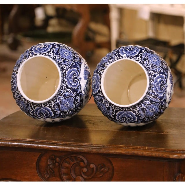 Pair of Mid 20th Century Blue and White Royal Sphinx Delft Ginger Jars With Foo Dog Lids For Sale - Image 9 of 11