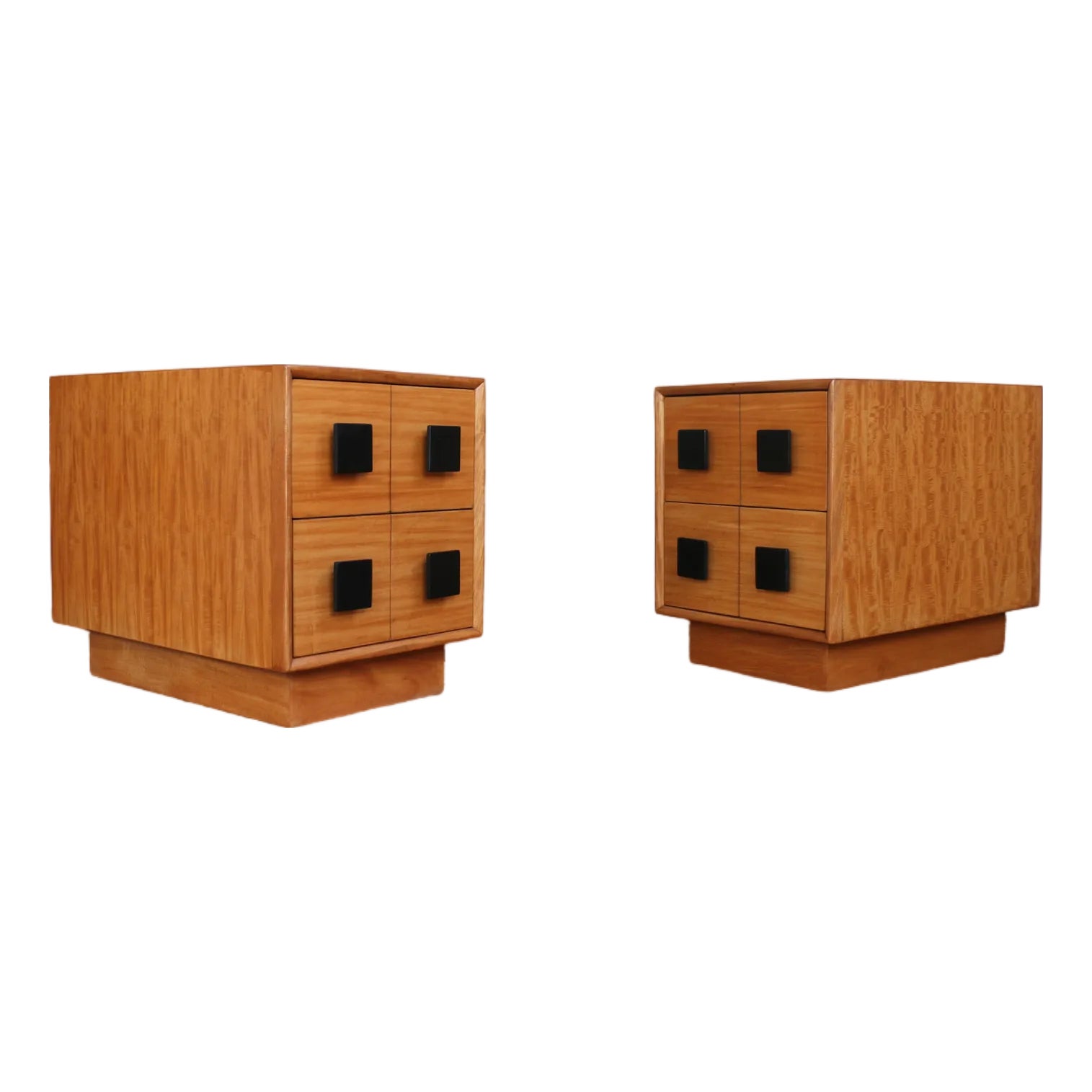 Mid-Century Pair of Nightstands by Paul Laszlo for Brown Saltman, Circa ...