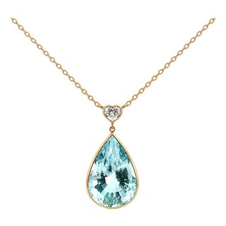 18k Yellow Gold Pear Aquamarine & Gia Diamond Necklace For Sale