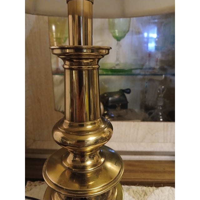 Metal 1970s Stiffel Brass Tiered Candlestick Vintage Table Lamp For Sale - Image 7 of 10