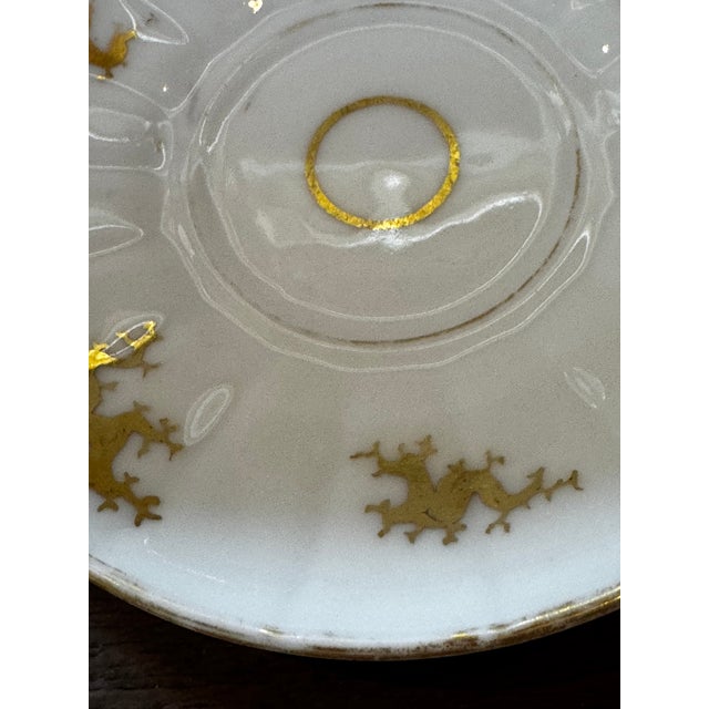 French Early 19th Century Old Paris Porcelain Cup and Saucer For Sale - Image 3 of 15