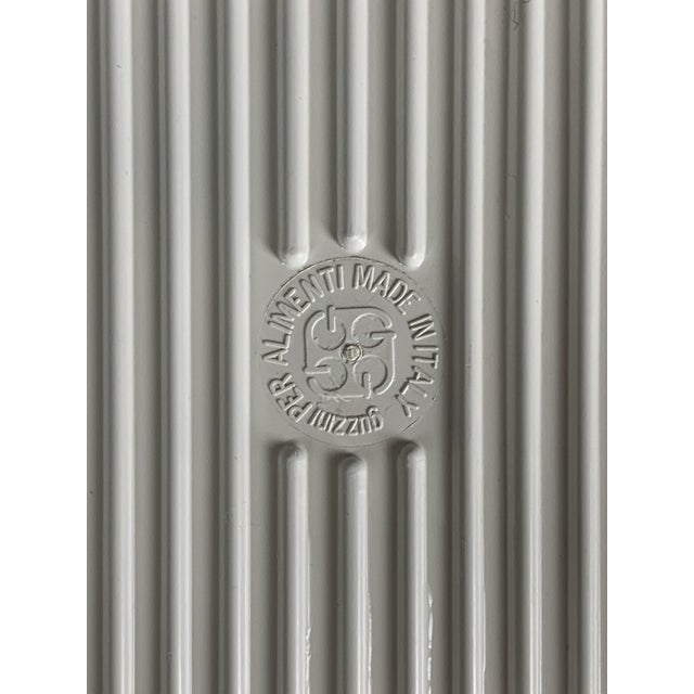 1970s Italian Picnic Set by Carlo Viglino for Guzzini, 1960s, Set of 28 For Sale - Image 5 of 14