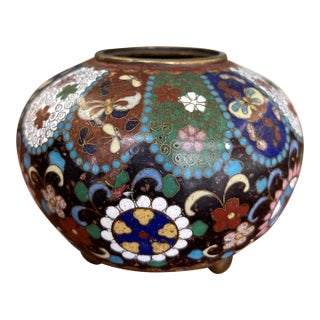 Early 20th Century Chinese Cloisonné Miniature Tripod Vase With Floral and Butterfly Enamel Panels For Sale