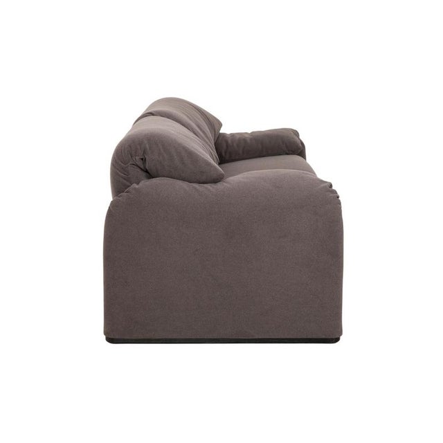 Maralunga 2-Seater Sofa in Grey Fabric from Cassina For Sale - Image 9 of 12