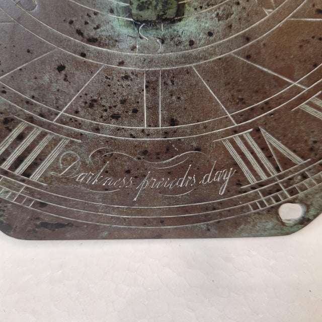 Sundial in Patinated and Engraved Bronze, 1720 For Sale - Image 10 of 14