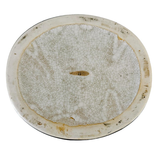 Late 20th Century United Wilson Neoclassical Scalloped Ceramic Cachepot For Sale In San Diego - Image 6 of 7