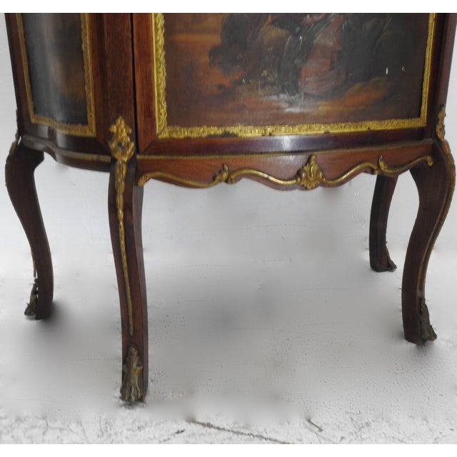 Rococo 19th Century French Vitrine With Ormolu For Sale - Image 3 of 11