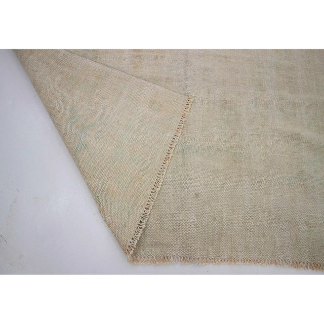 Mid 20th Century 1960s Vintage Washed Out Modern Rug- 5′7″ × 8′5″ For Sale - Image 5 of 7