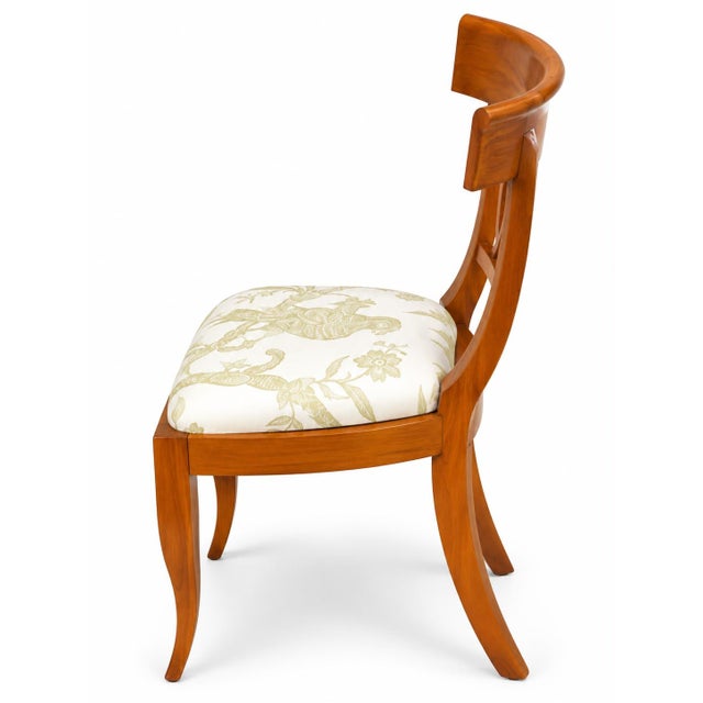 1920 Italian Fruit Wood Ladies Vanity Chair For Sale - Image 4 of 16