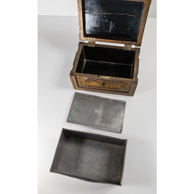 19th Century Chinese Export Chinoiserie Black Lacquer Tea Caddy Box For Sale - Image 12 of 13