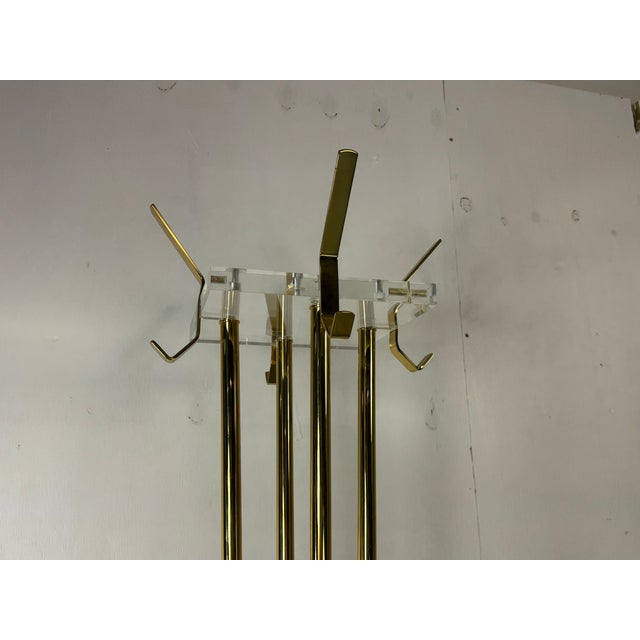 Gold Mid-Century Hollywood Regency Standing Acrylic and Brass Coat Stand, 1970s For Sale - Image 8 of 11