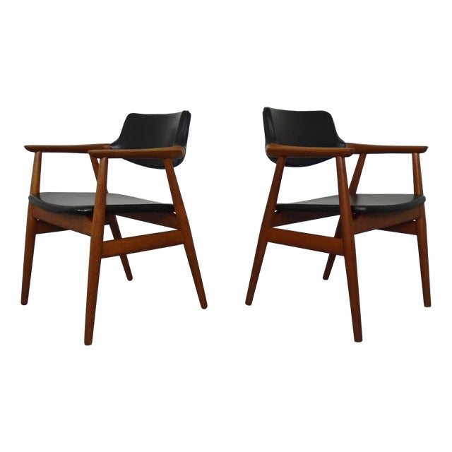 Danish GM 11 Teak Armchairs by Svend Aage Eriksen of Glostrup, 1960s, Set of 2 For Sale