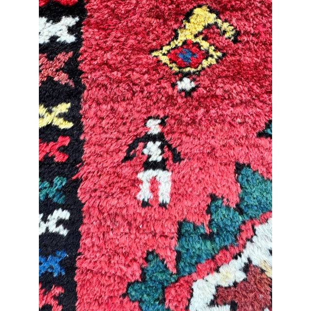 Antique Heriz Runner Rug in Wool, 1890s For Sale - Image 15 of 18