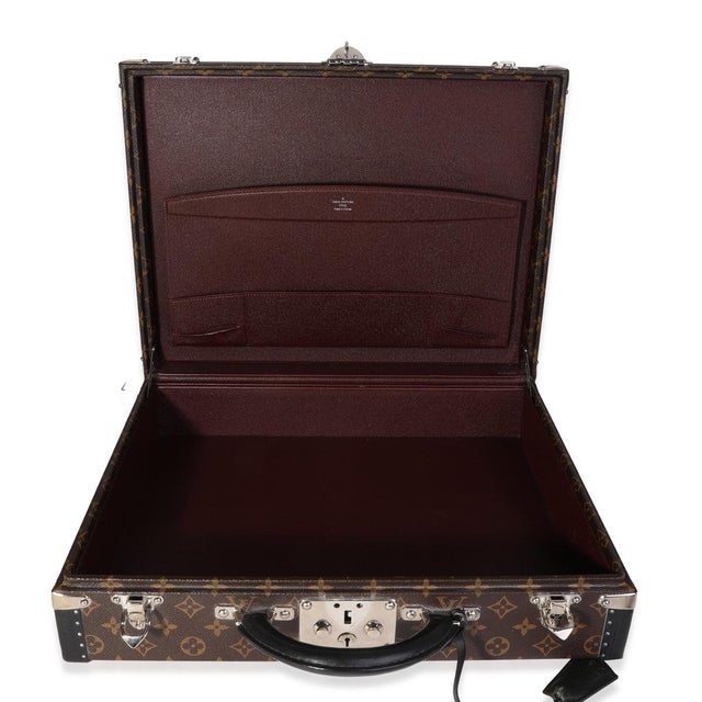 Louis Vuitton Monogram Macassar President Briefcase For Sale - Image 4 of 7