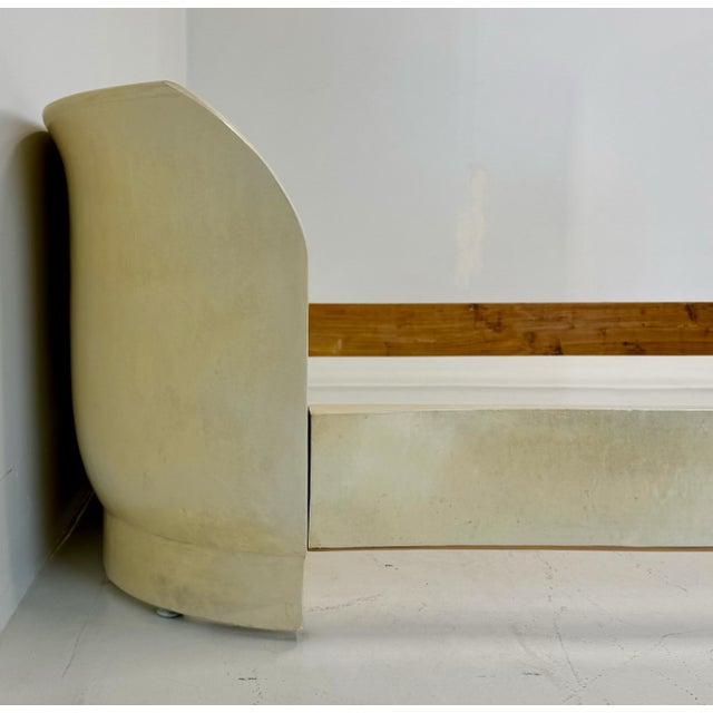 Italian Art Deco Bed in Parchment Leather with Beige Velvet Capitonné, 1940s For Sale - Image 11 of 12