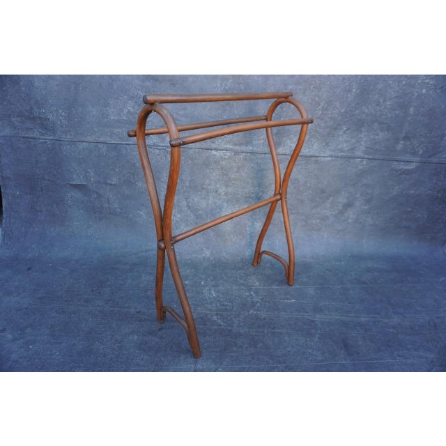 Thonet 1900s Thonet Bentwood Round Top Valet/Towel Rail For Sale - Image 4 of 4
