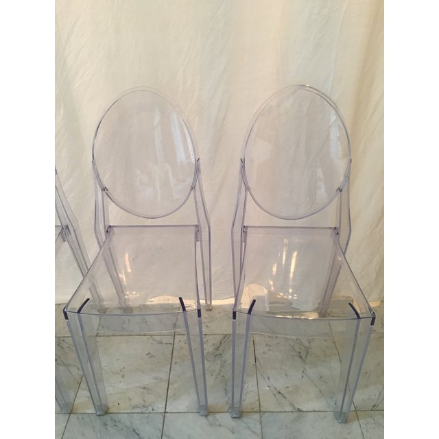 Contemporary Acrylic Stacking Ghost Chairs Set of 4 Chairish