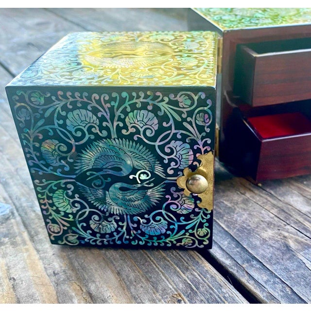 Late 20th Century Late 20th Century Hollywood Regency Style Black Lacquer & Abalone Jewelry Cabinet For Sale - Image 5 of 13