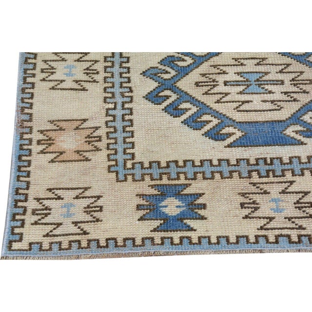 Vintage Turkish Anatolian Hand Knotted Wool Rug, 3'1''x5'1'' For Sale - Image 4 of 4