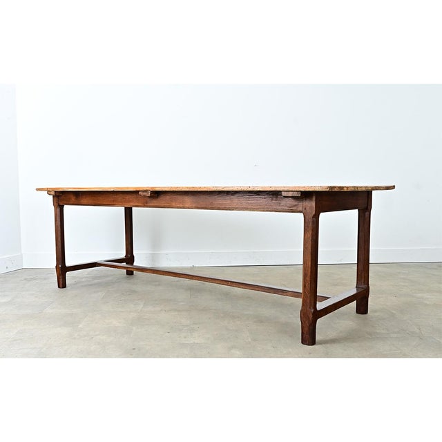 French 19th Century Pine and Oak Farm Table For Sale - Image 4 of 14