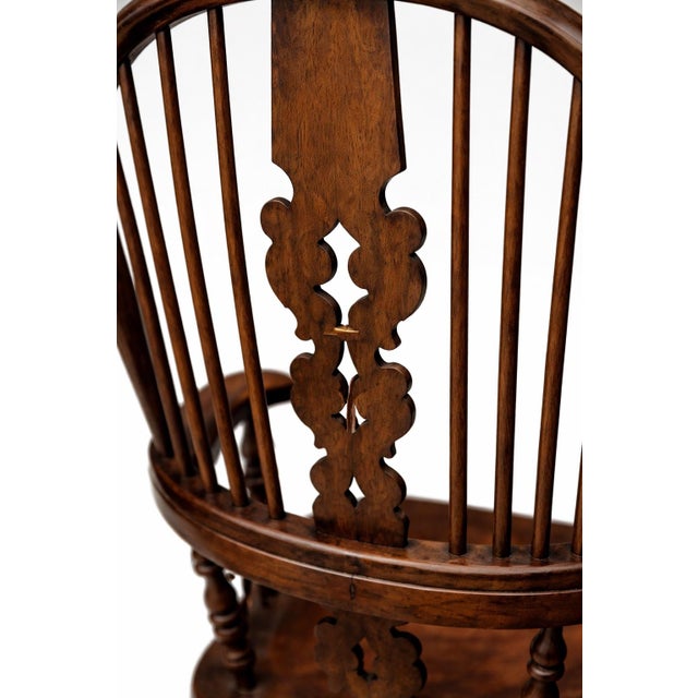 Late 19th Century Late 19th Century Windsor Armchair in the English Country Tradition With Huddersfield Yorkshire Provenance For Sale - Image 5 of 12