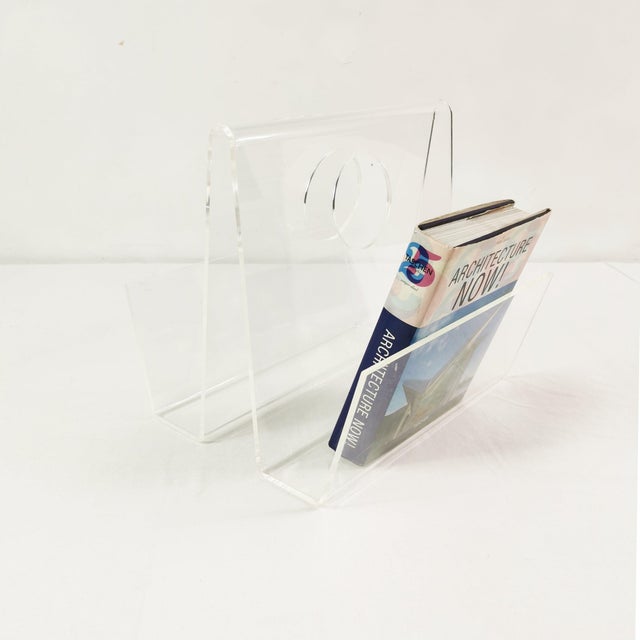 Modern Magazine Rack, Italy, 1970s For Sale - Image 10 of 10