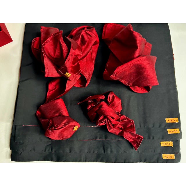 Late 20th C. Boxed Set of 4 Walai Crimson & Orange Stripe Silk Placemats & Napkins For Sale - Image 16 of 18