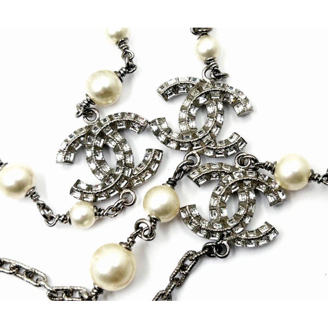CHANEL - princess。CHANEL Chanel Silver CC Princess Crystal 60
