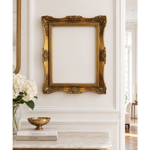 French Giltwood Frame with Ornate Floral Carvings, 1950s For Sale - Image 3 of 10