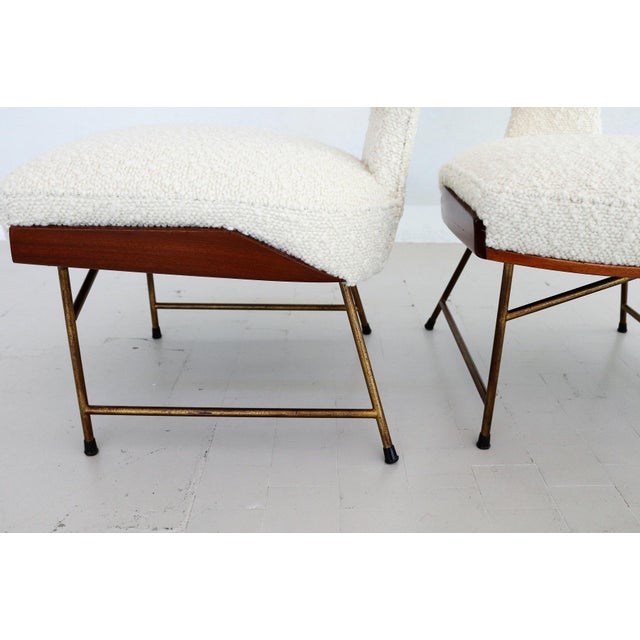 Beige Slipper Chairs and Ottoman in Walnut and Bouclé by Renzo Zavanella, 1950, Set of 3 For Sale - Image 8 of 18