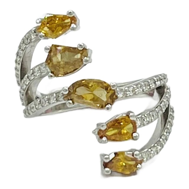 Orangey Yellow Diamond and White Diamond Cocktail Ring in 18k White Gold Size 6.5 For Sale