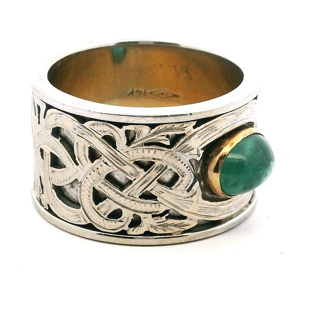 Modern Vintage Samuel Aaron 14k White Gold Cabochon Emerald Wide Band Ring, Size 9.75 For Sale - Image 3 of 12