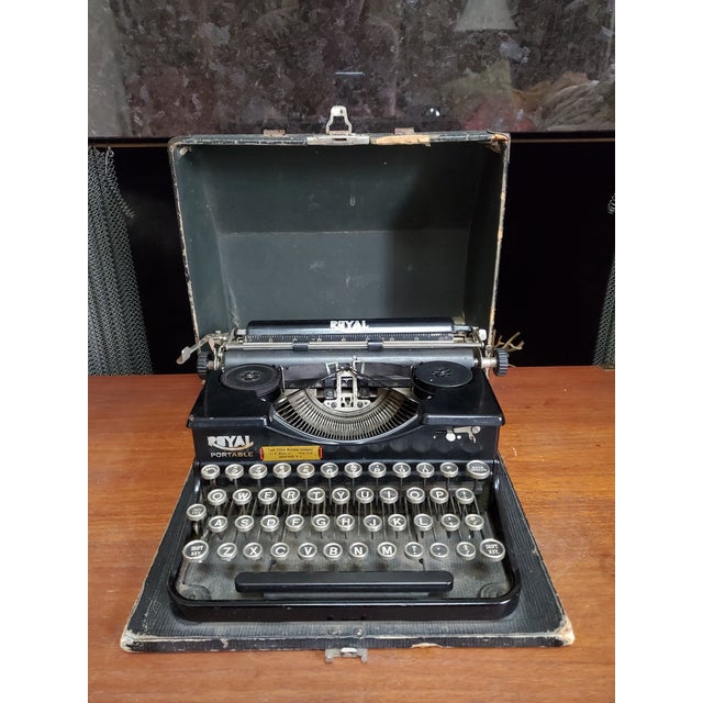1927 Early Royal Portable Model P Typewriter For Sale - Image 17 of 18