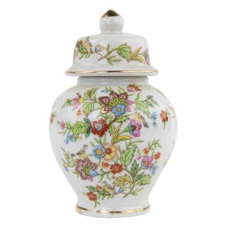 Japanese Kutani Vase, Late 20th Century For Sale