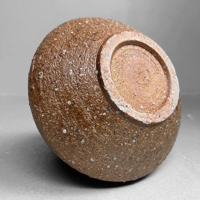 Shigaraki Ikebana Vase, 1970s For Sale - Image 11 of 13