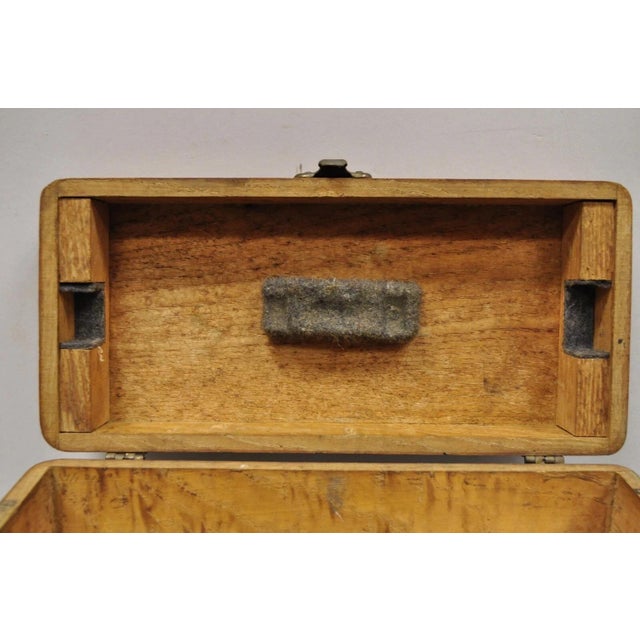 Brown Vintage David White Instrument Surveying Equipment Plane Utility Level Oak Case For Sale - Image 8 of 12