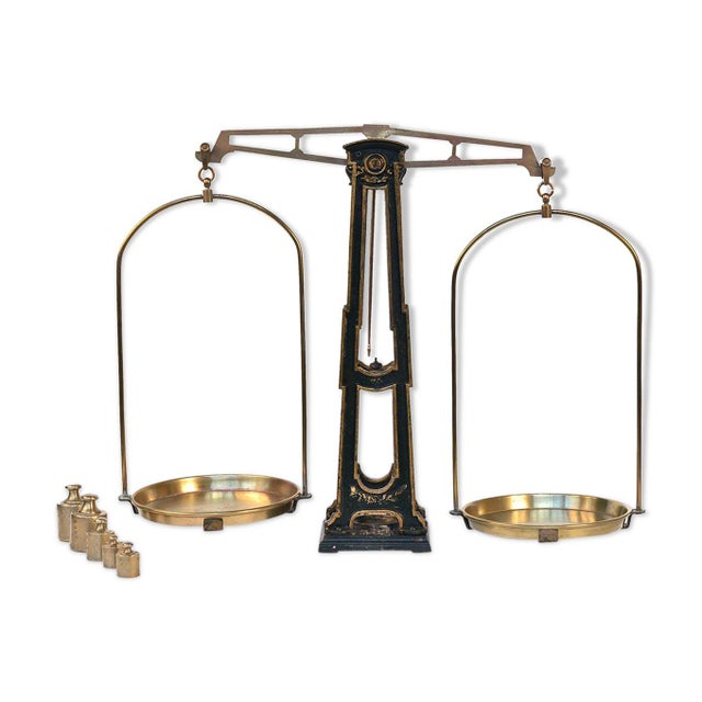 Vintage English Scale, 1940s For Sale - Image 4 of 4